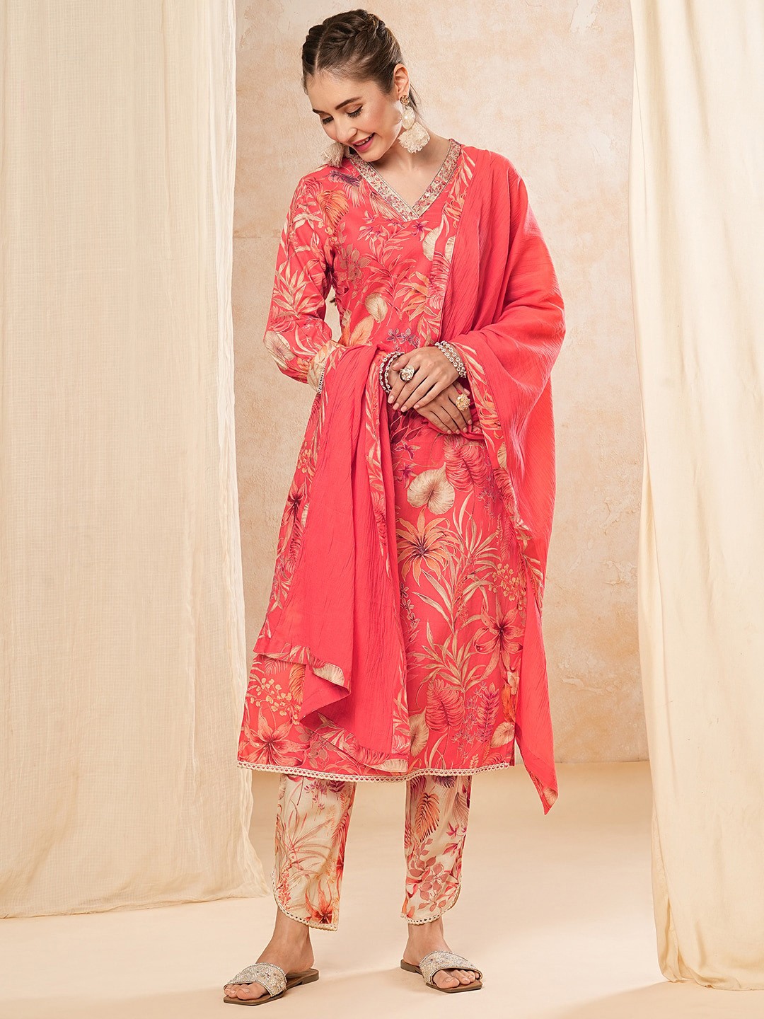 

FASHOR Women Floral Printed Regular Pure Cotton Kurta with Trousers & With Dupatta, Orange