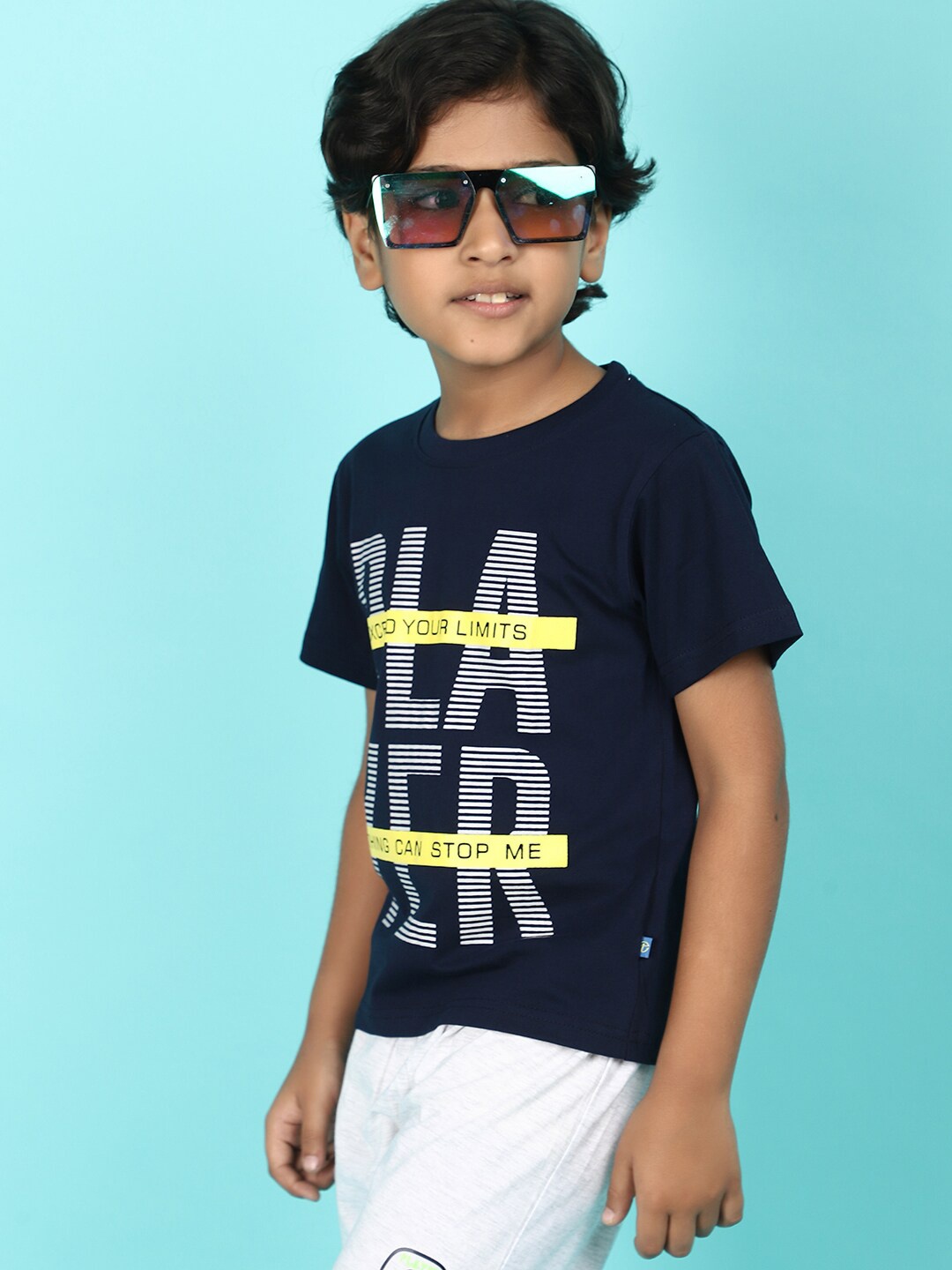 

V-Mart Boys Printed T-shirt with Shorts, Navy blue