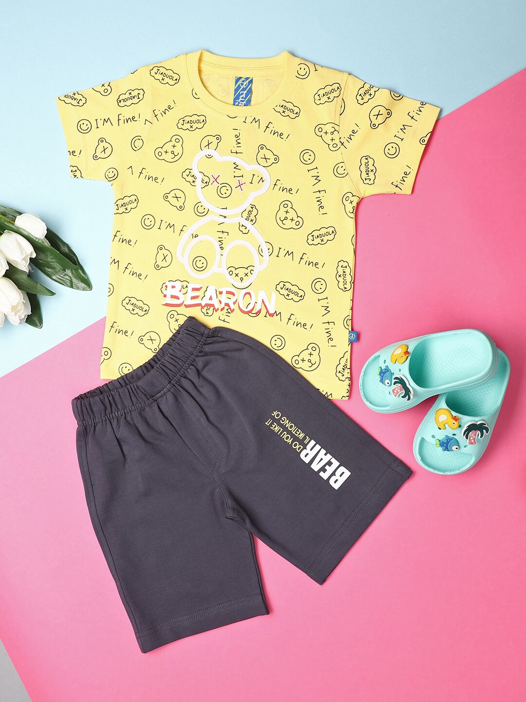 

V-Mart Boys Printed T-shirt with Shorts, Yellow