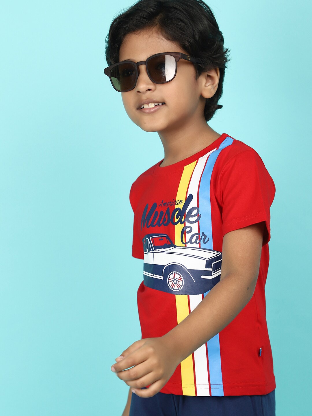 

V-Mart Boys Printed T-shirt with Shorts, Red