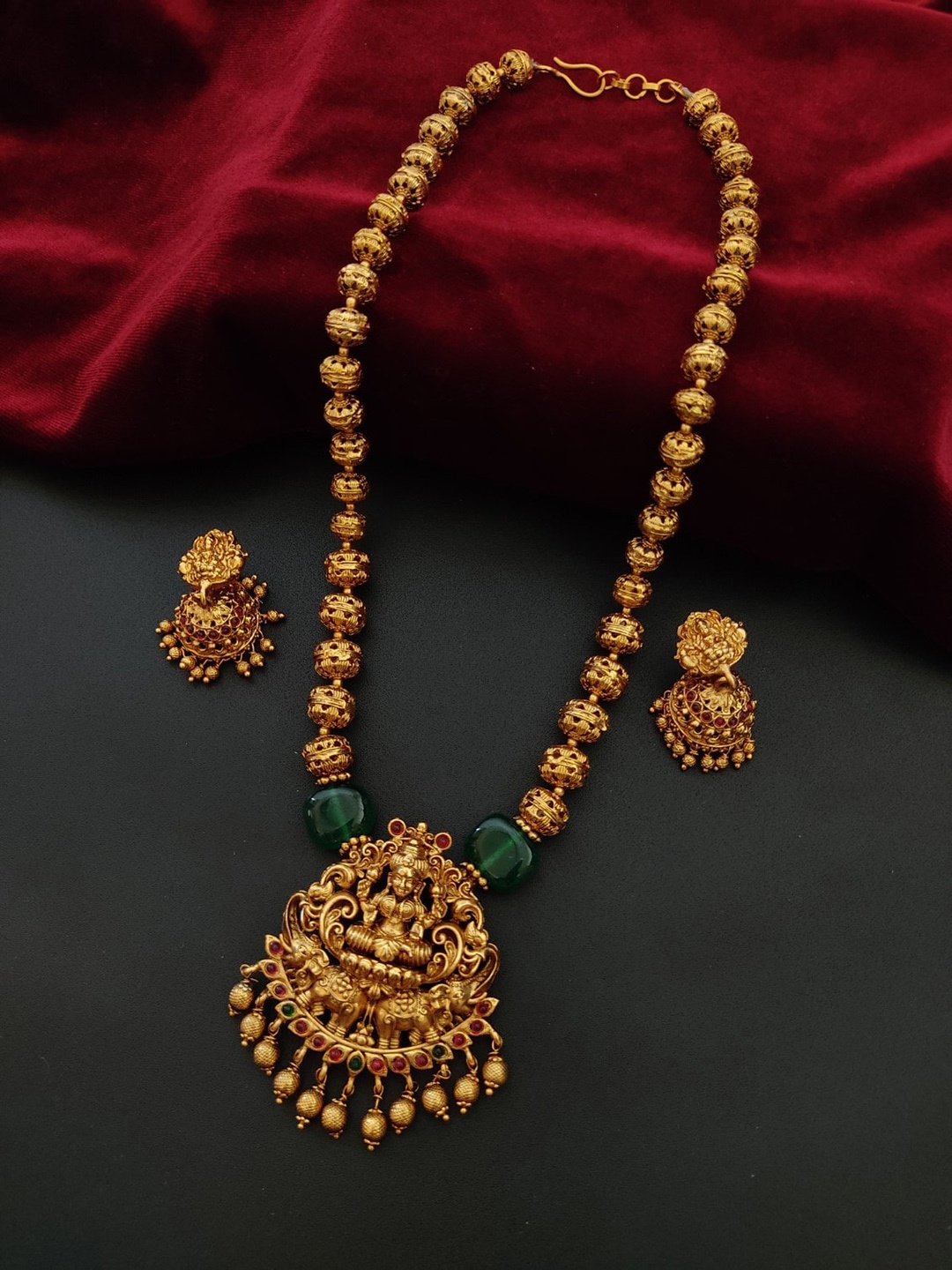 

Pihtara Jewels Gold-Plated Beaded Lakshmi Jewellery Set