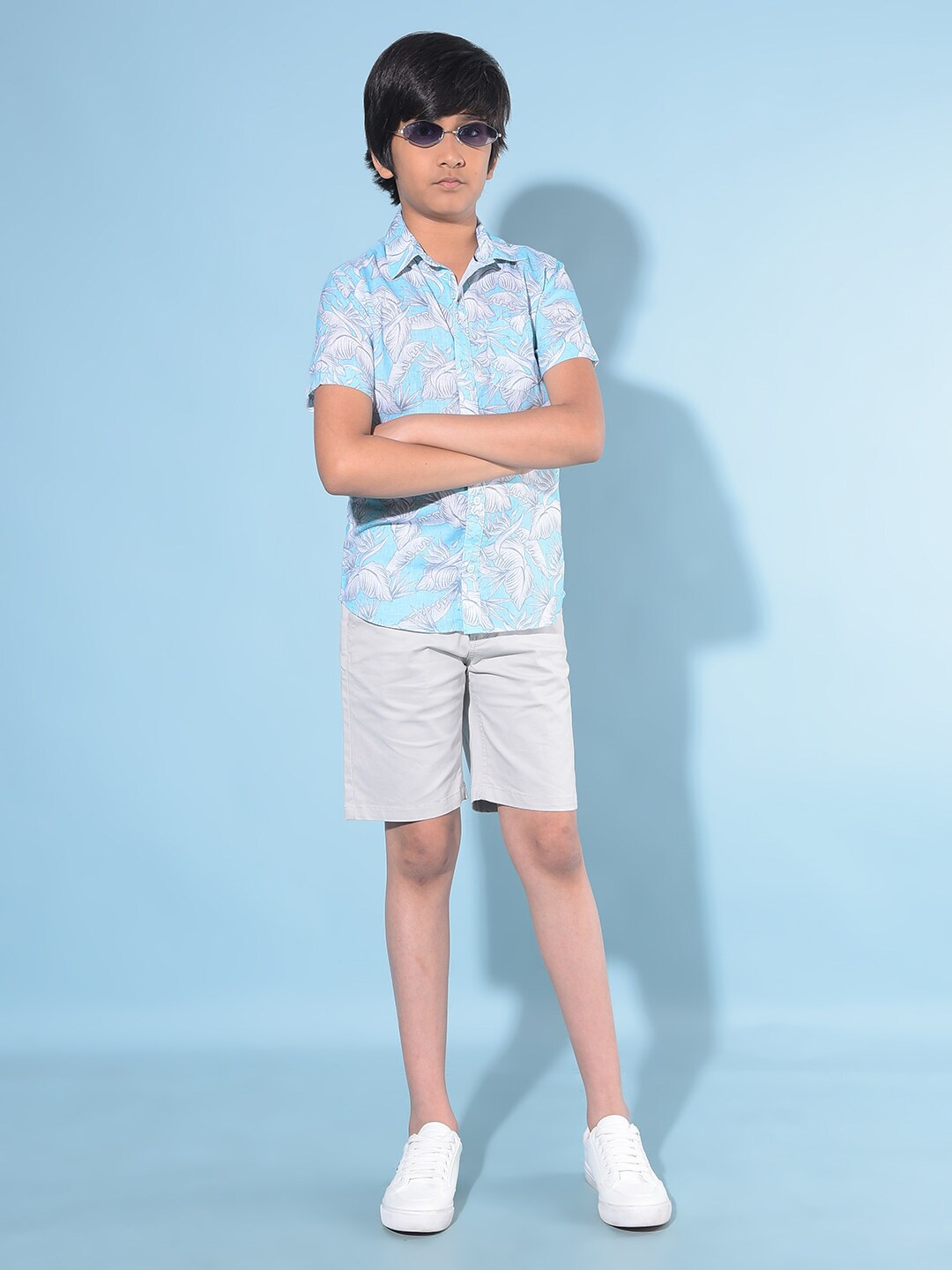 

Crimsoune Club Boys Classic Slim Fit Floral Printed Casual Shirt, Blue