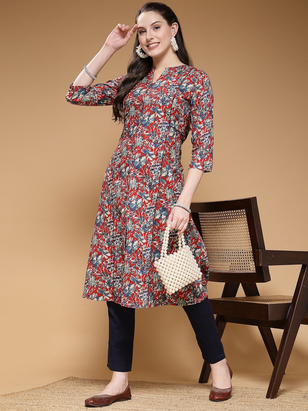 

Indibelle Floral Printed A-Line Pure Cotton Kurta, Maroon