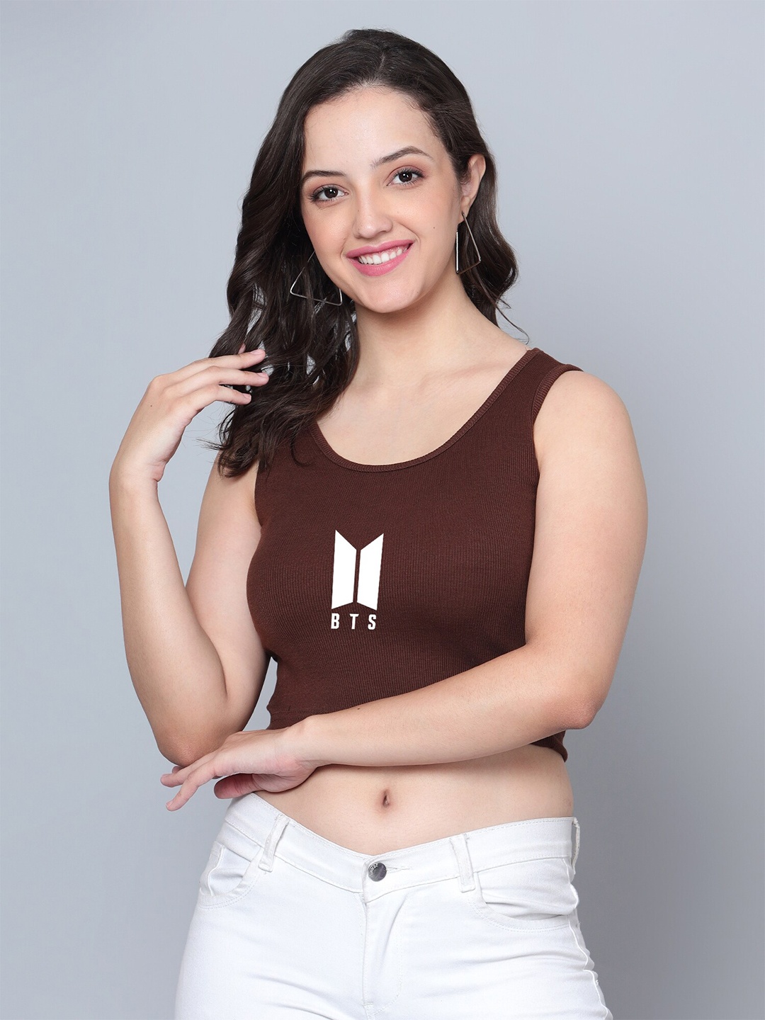 

Fashion And Youth Printed Round Neck Sleeveless Tank Top, Coffee brown