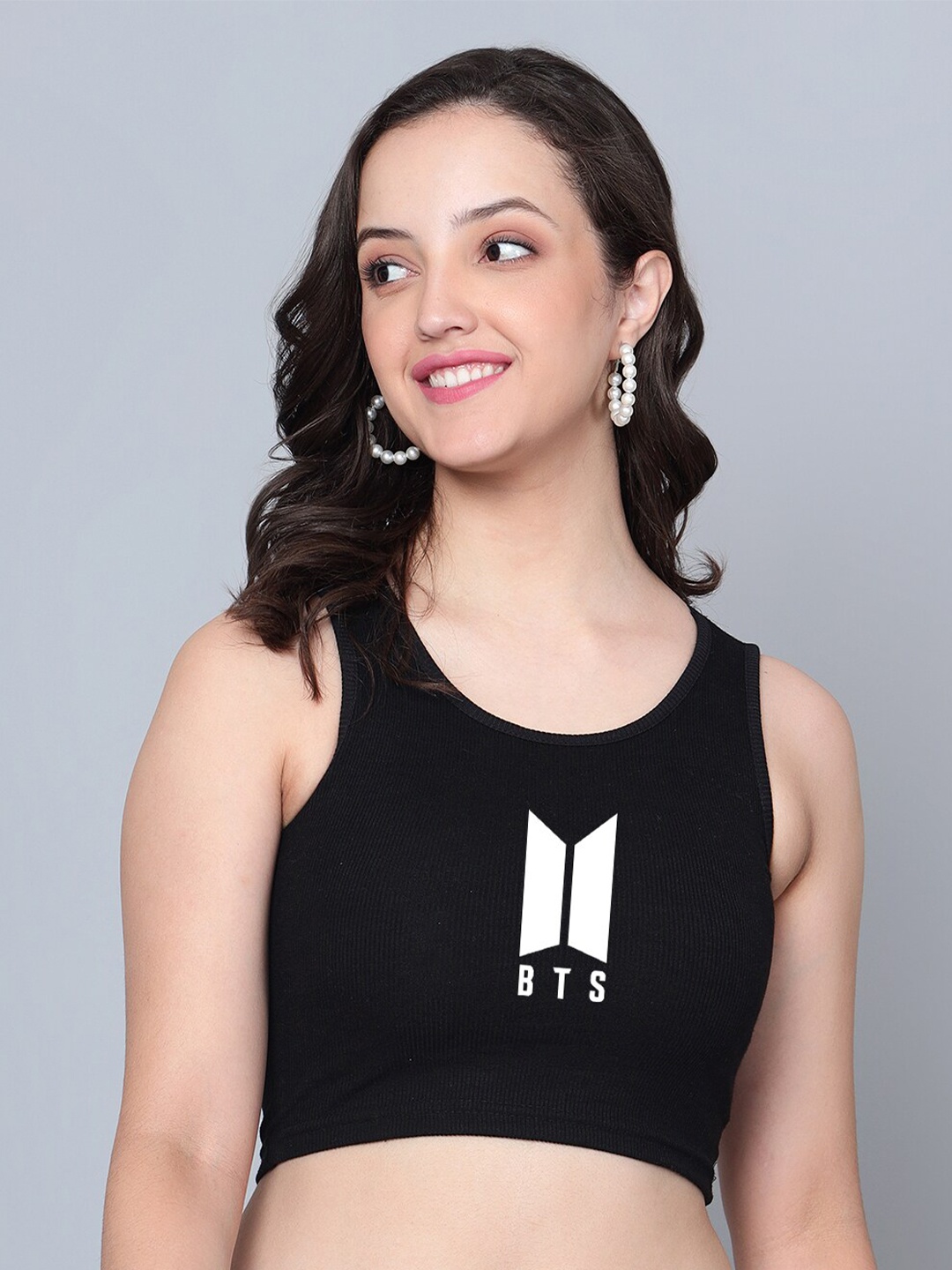 

Fashion And Youth Graphic Printed Round Neck Tank Crop Top, Black