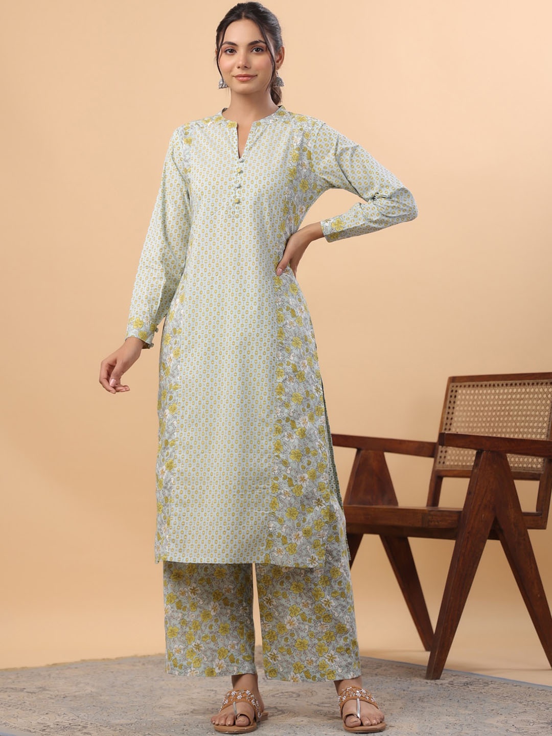 

Janasya Women Floral Printed Regular Pure Cotton Kurta with Trousers, Blue