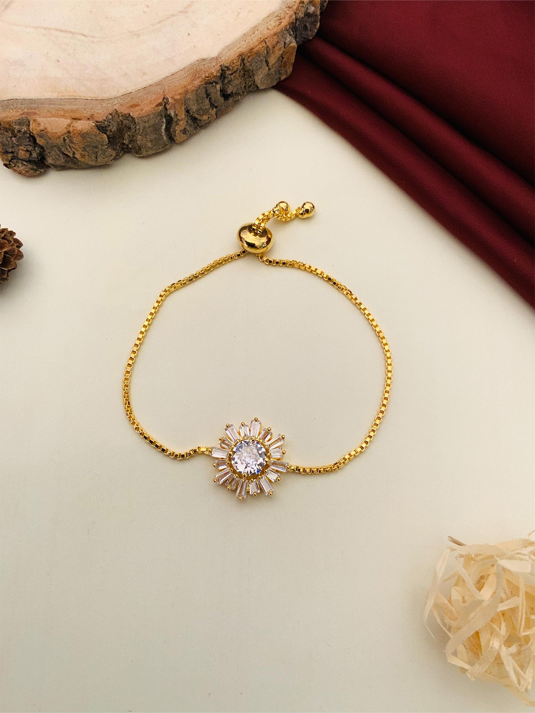 

DressBerry Women Brass Gold-Plated Link Bracelet