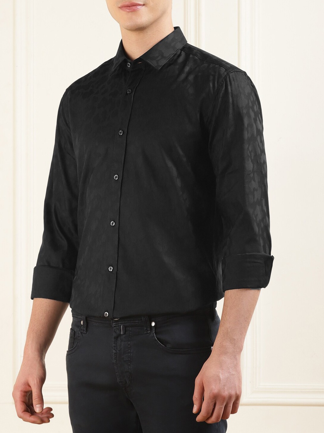 

HUGO Slim Fit Self Design Spread Collar Pure Cotton Casual Shirt, Black