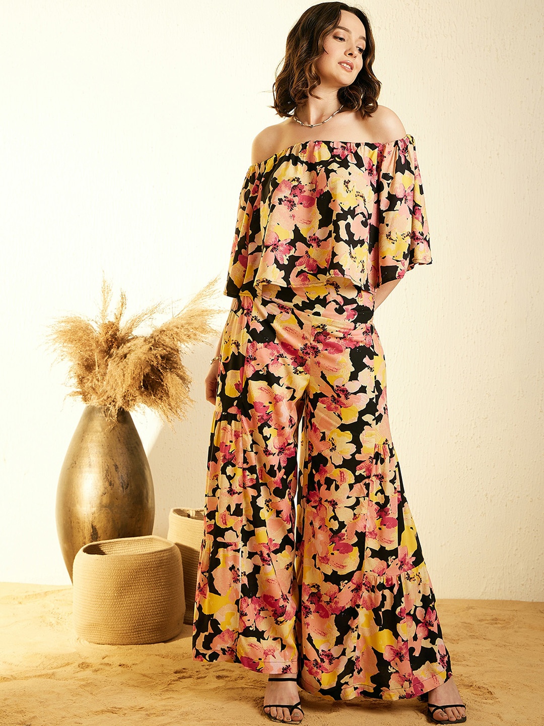

MAGRE Printed Off-Shoulder Top With Palazzos, Black
