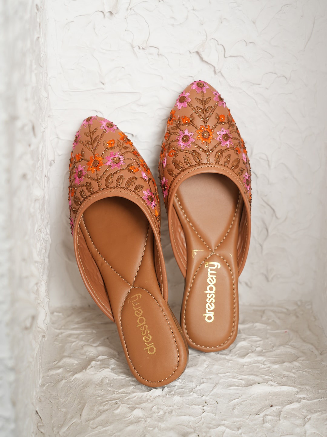 

DressBerry Beige Embroidered Mules