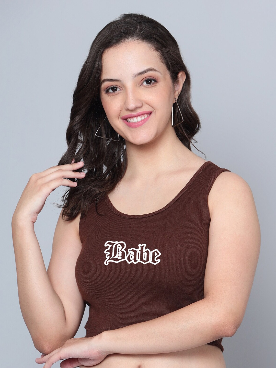 

Fashion And Youth Typography Printed Ribbed Fitted Crop Top, Coffee brown