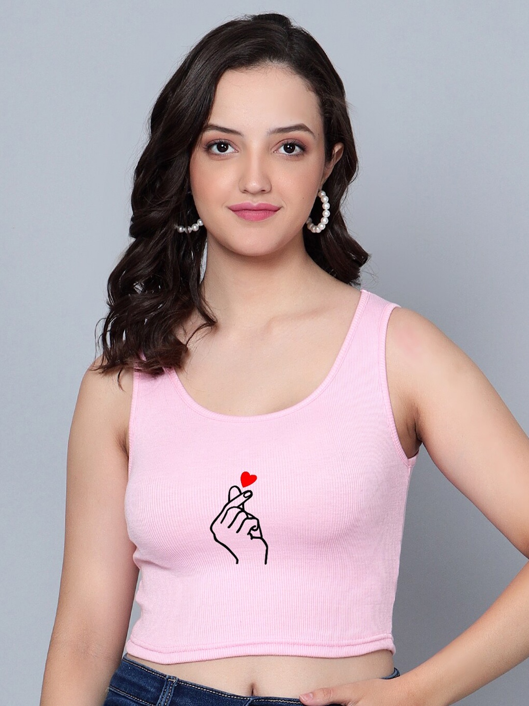 

Fashion And Youth Graphic Printed Crop Top, Pink