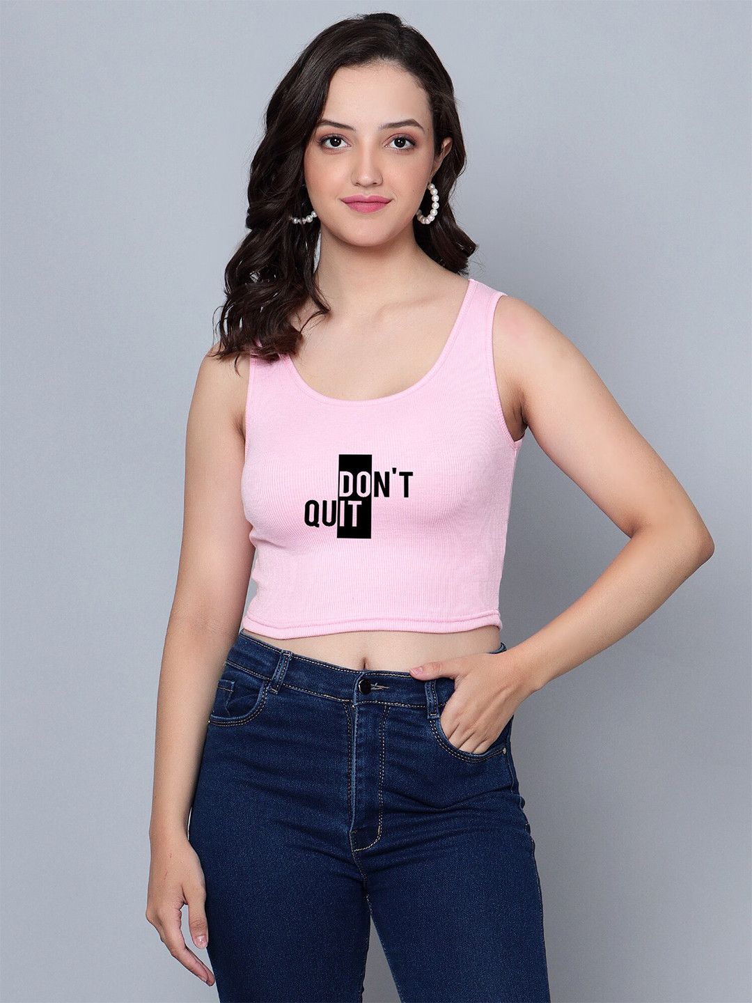 

Fashion And Youth Typography Printed Sleeveless Fitted Crop Top, Pink
