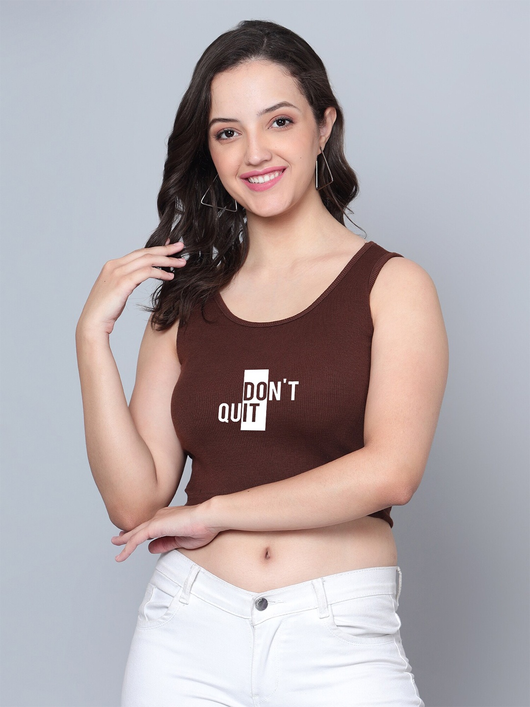 

Fashion And Youth Typography Printed Fitted Crop Top, Coffee brown