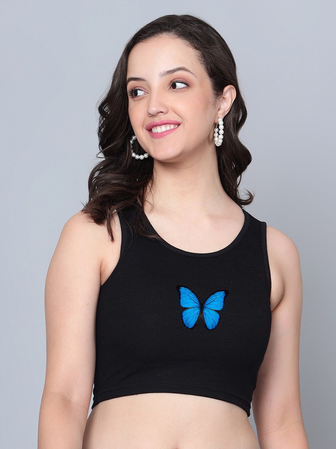 

Fashion And Youth Graphic Printed Round Neck Sleeveless Cotton Crop Top, Black