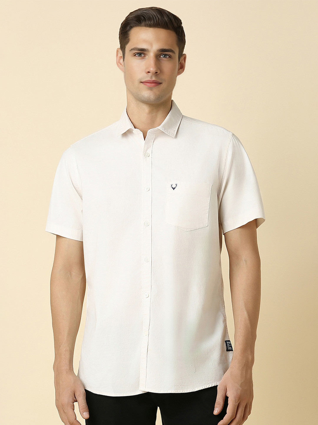

Allen Solly Custom Fit Spread Collar Short Sleeves Casual Shirt, Cream