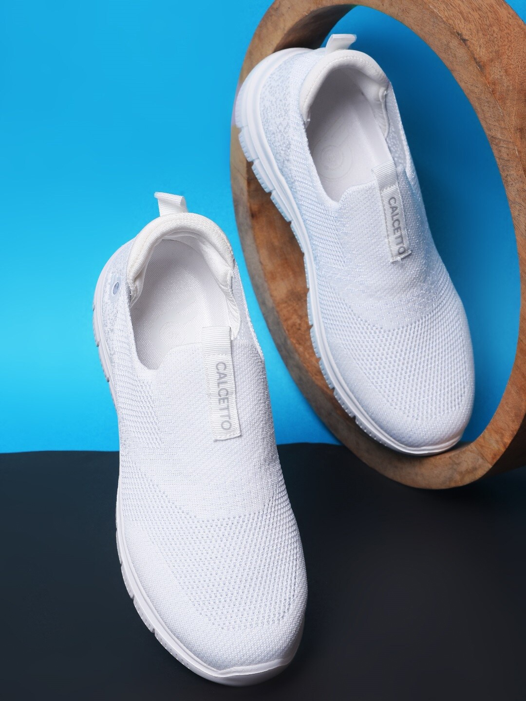 

Calcetto Women Mesh Running Non-Marking Shoes, White