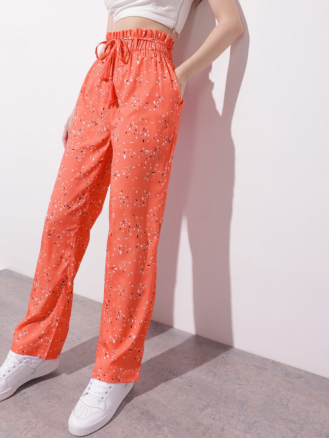 

DressBerry Women Paperbag Waist Printed Trousers with Belt, Coral