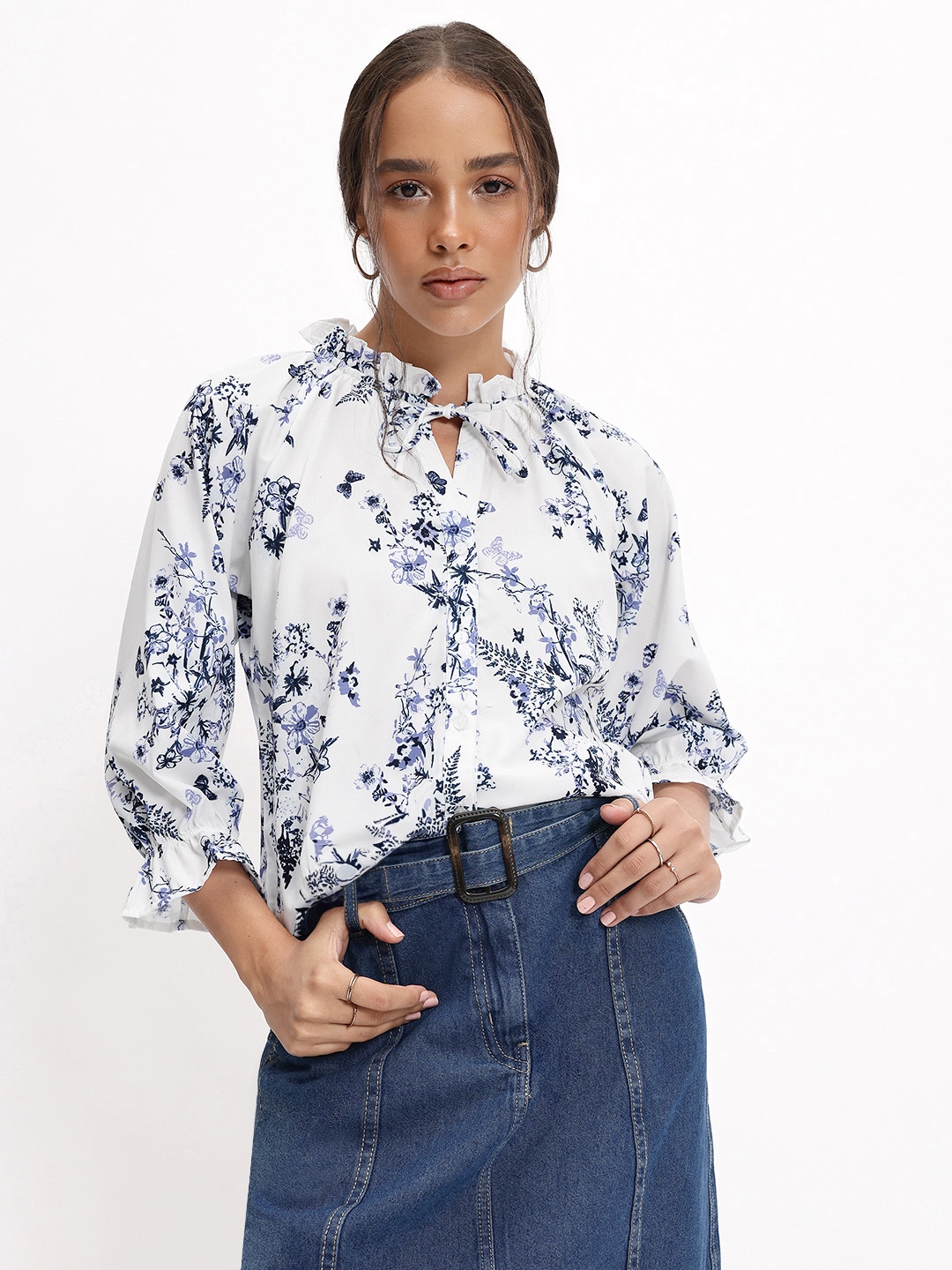 

DressBerry Periwinkle Floral Print Shirt Style Top, White