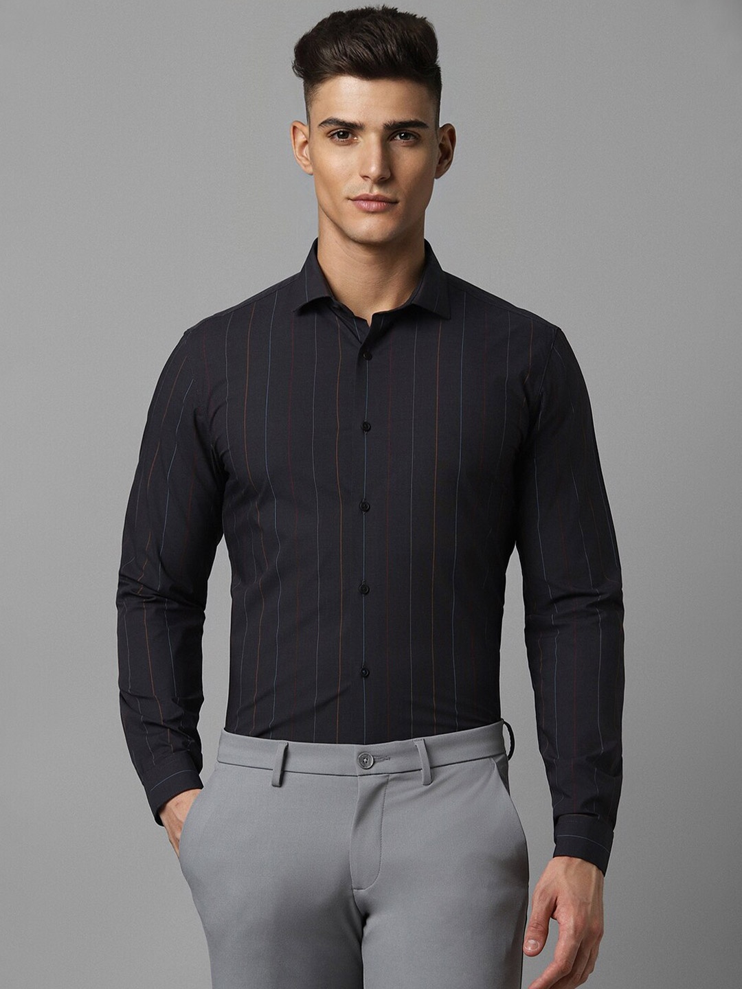 

Louis Philippe Sport Spread Collar Slim Fit Cotton Striped Casual Shirt, Black