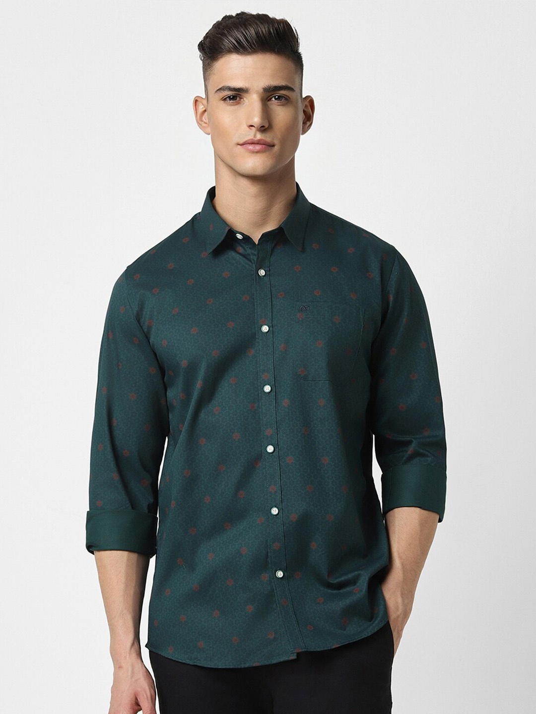 

Peter England Casuals Slim Fit Cotton Printed Casual Shirt, Green