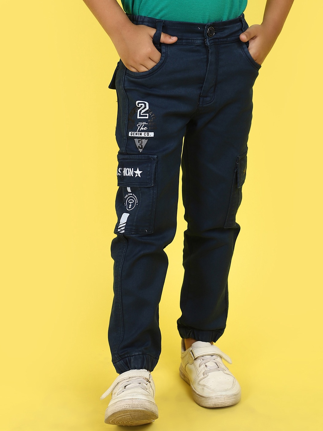

V-Mart Boys Jogger Mid-Rise Printed Dark Shade Clean Look Cargo Jeans, Navy blue