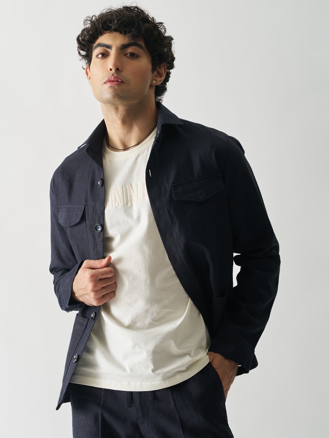 

Cultura Studio Long Sleeves Linen Shacket, Navy blue