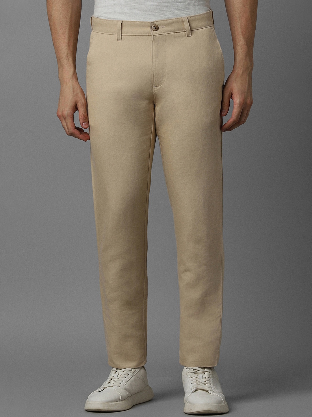 

Louis Philippe Sport Men Slim Fit Trouser, Beige