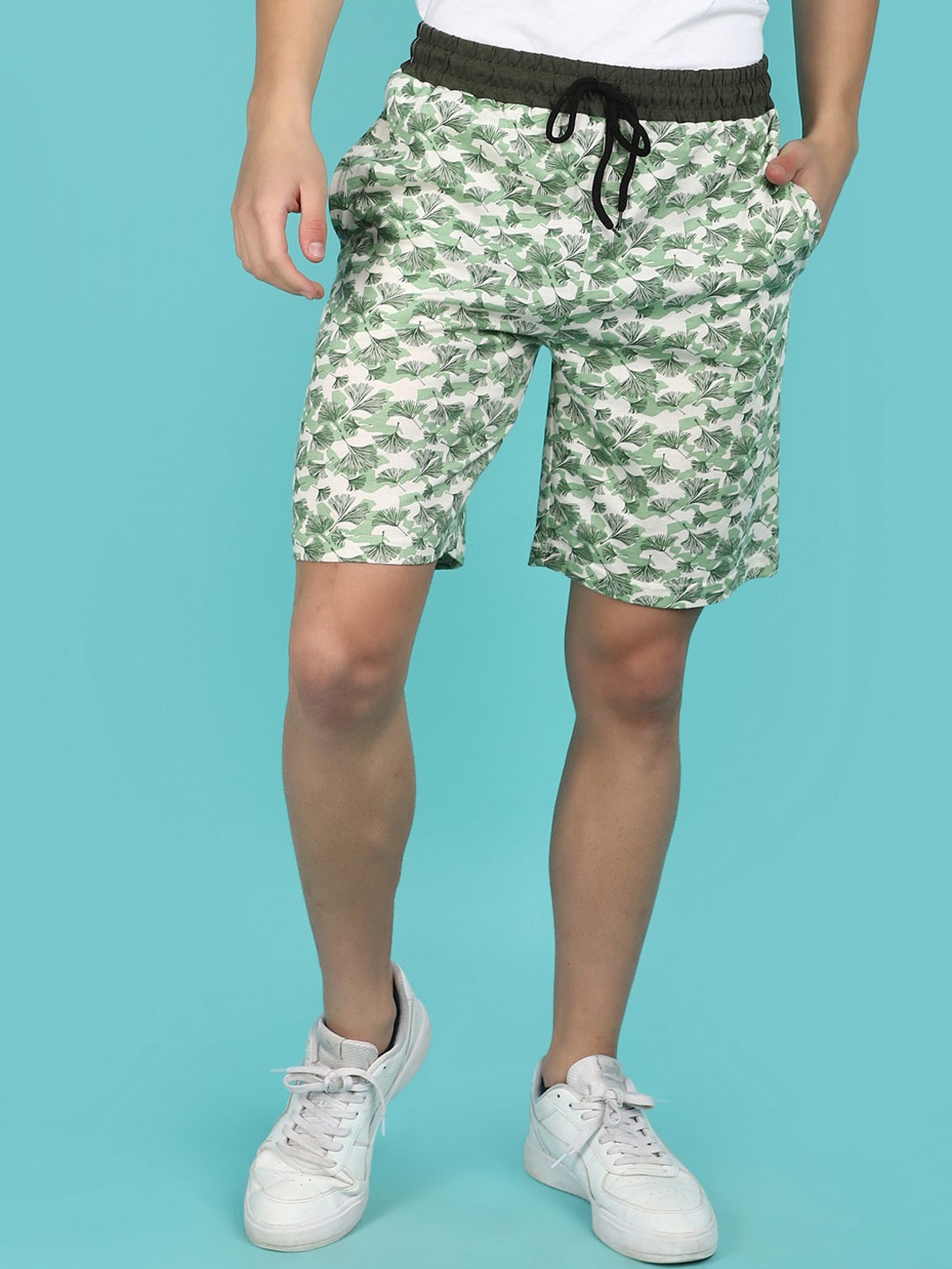 

V-Mart Men Floral Printed Cotton Shorts, Cream