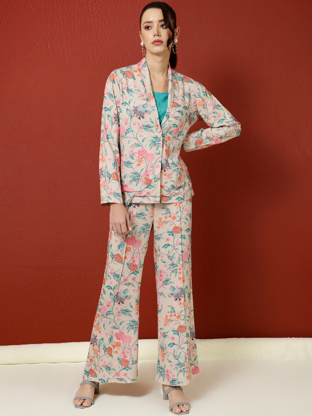 

Jaipur Kurti Tropical Printed Jacket And Palazzo With Solid Crop Top, Beige