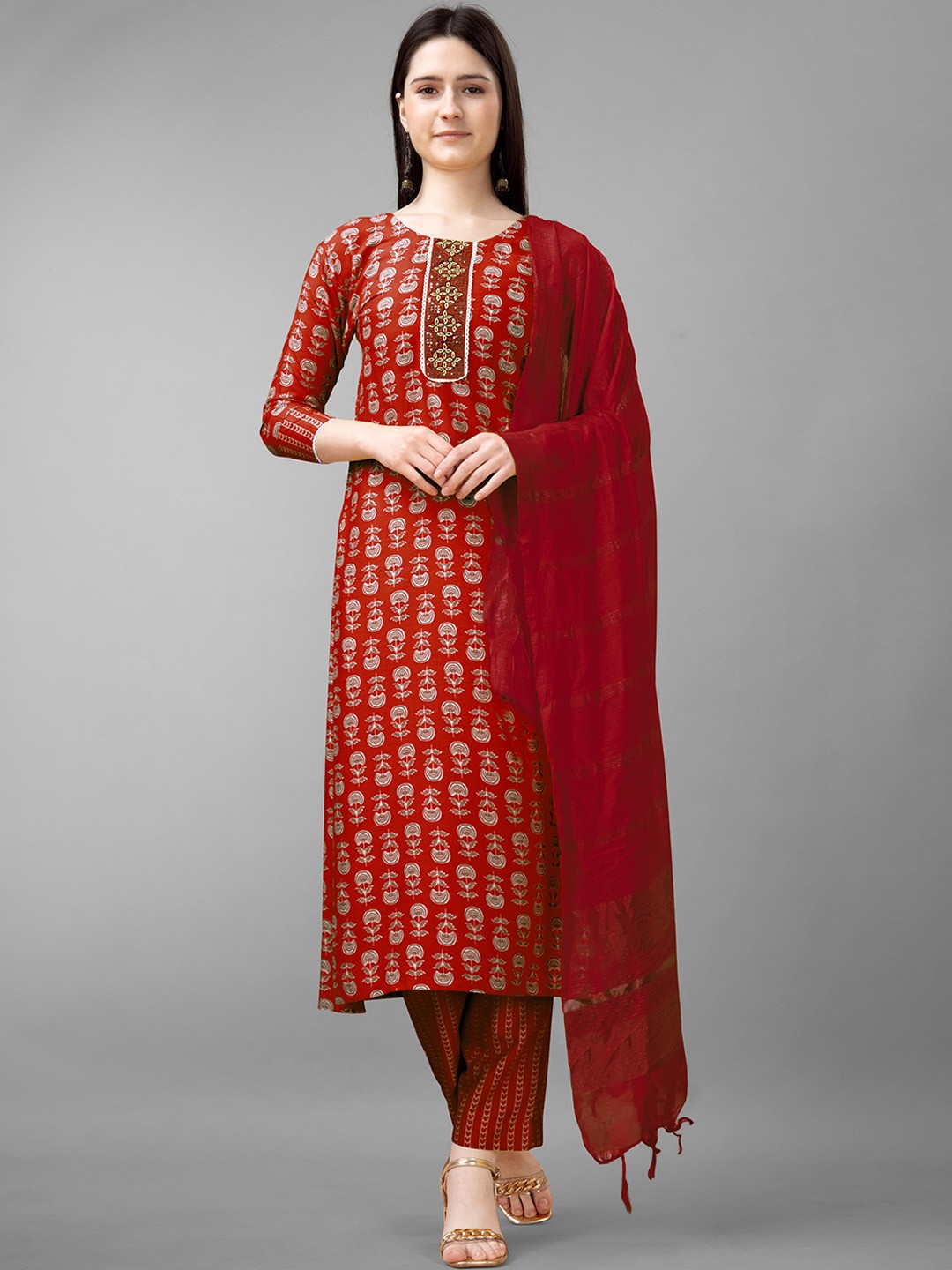 

ksevencreation Women Ethnic Motifs Embroidered Regular Kurti with Churidar & With Dupatta, Maroon