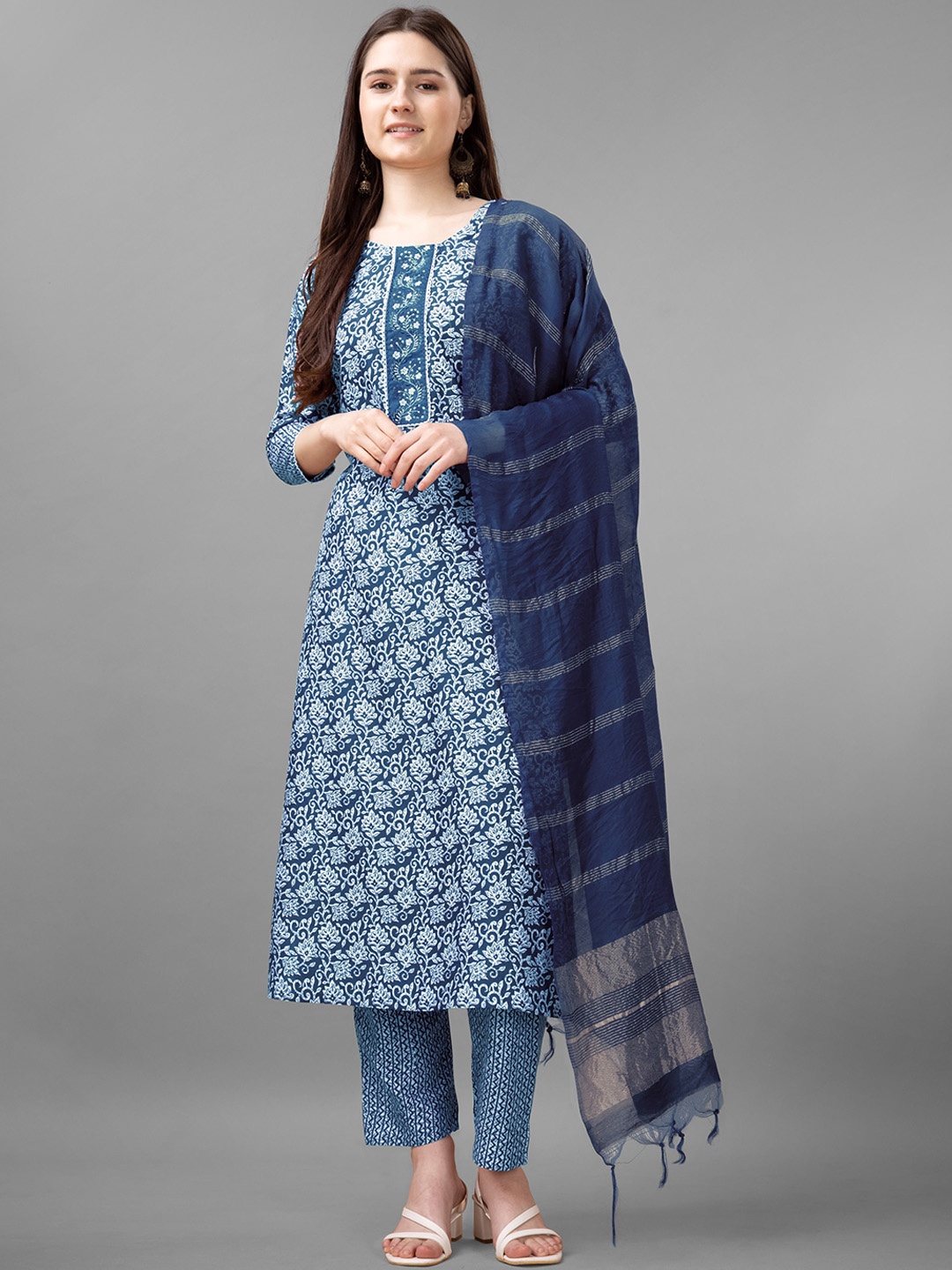 

ksevencreation Women Ethnic Motifs Embroidered Regular Kurti with Churidar & With Dupatta, Blue