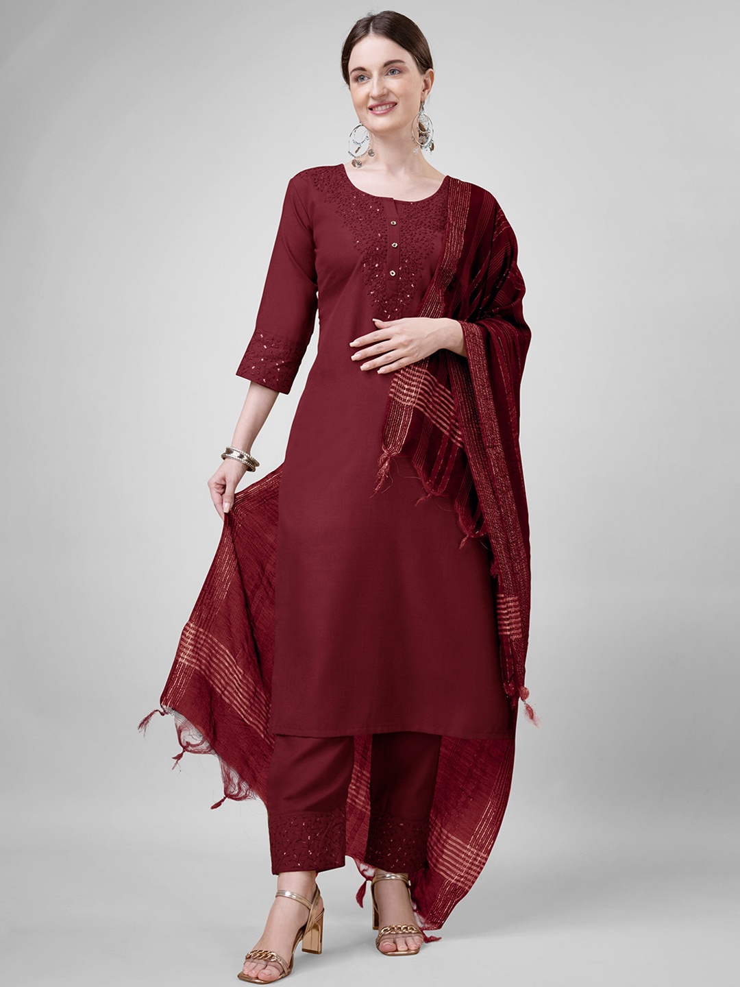 

ksevencreation Women Floral Embroidered Regular Thread Work Kurta with Churidar & With Dupatta, Maroon