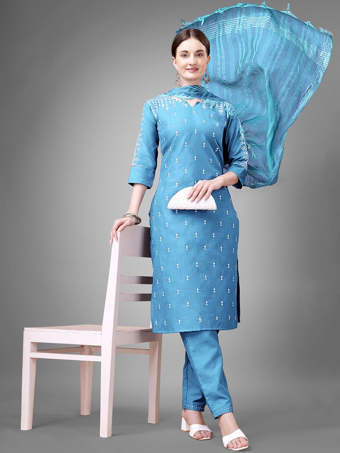 

ksevencreation Women Paisley Embroidered Regular Kurta with Churidar & With Dupatta, Blue