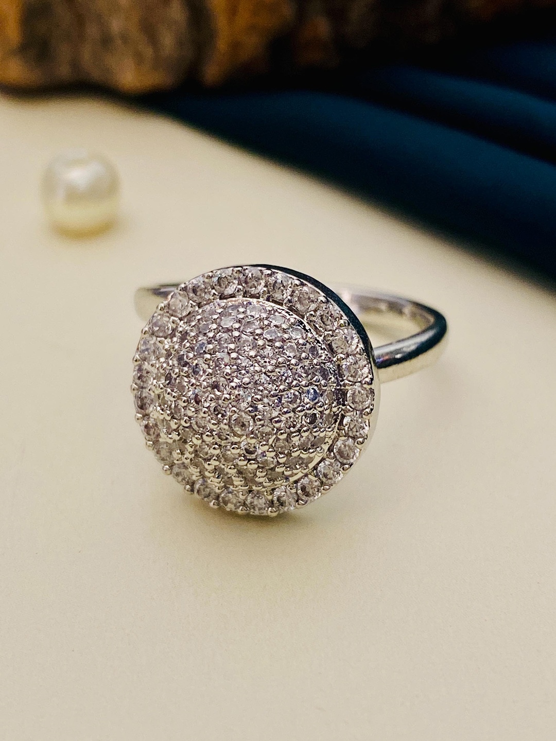 

Anouk Silver-Plated White American Diamond Studded Finger Ring