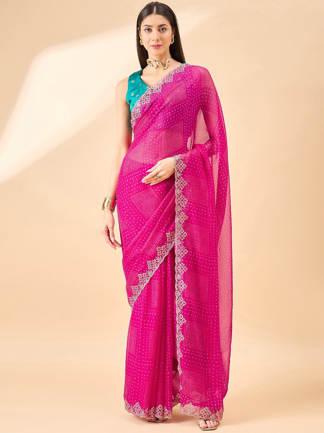 

Anouk Embellished Pure Chiffon Bandhani Print Saree, Pink