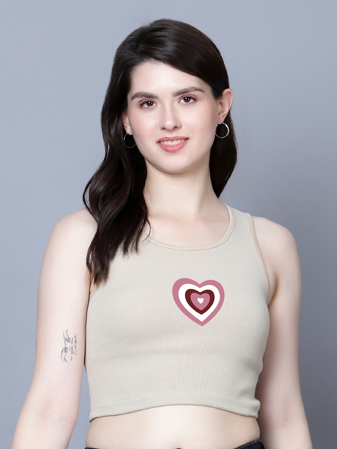 

Fashion And Youth Graphic Printed Crop Top, Beige