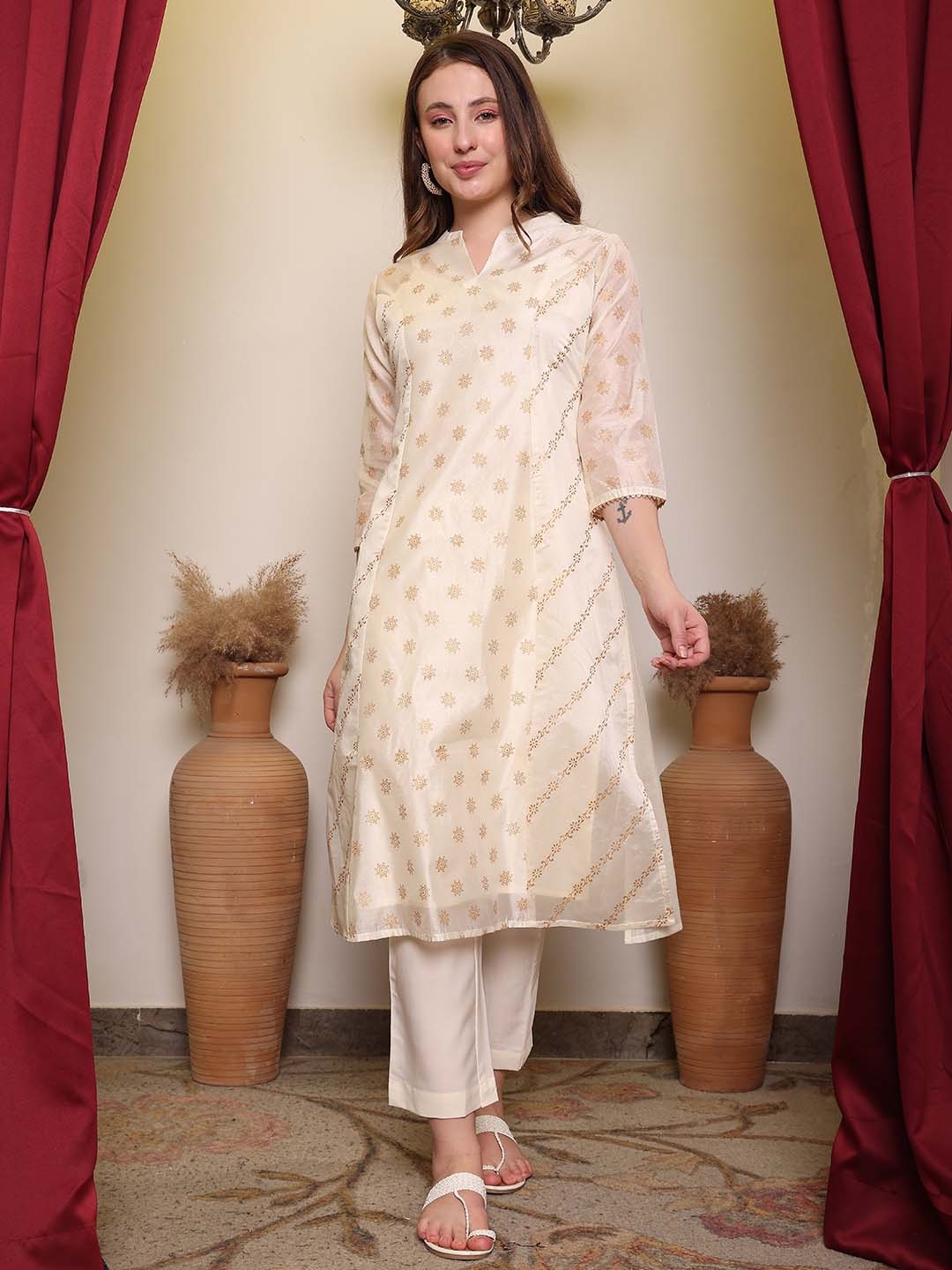 

House of Pataudi Printed A-Line Kurta With Trouser Set, Off white