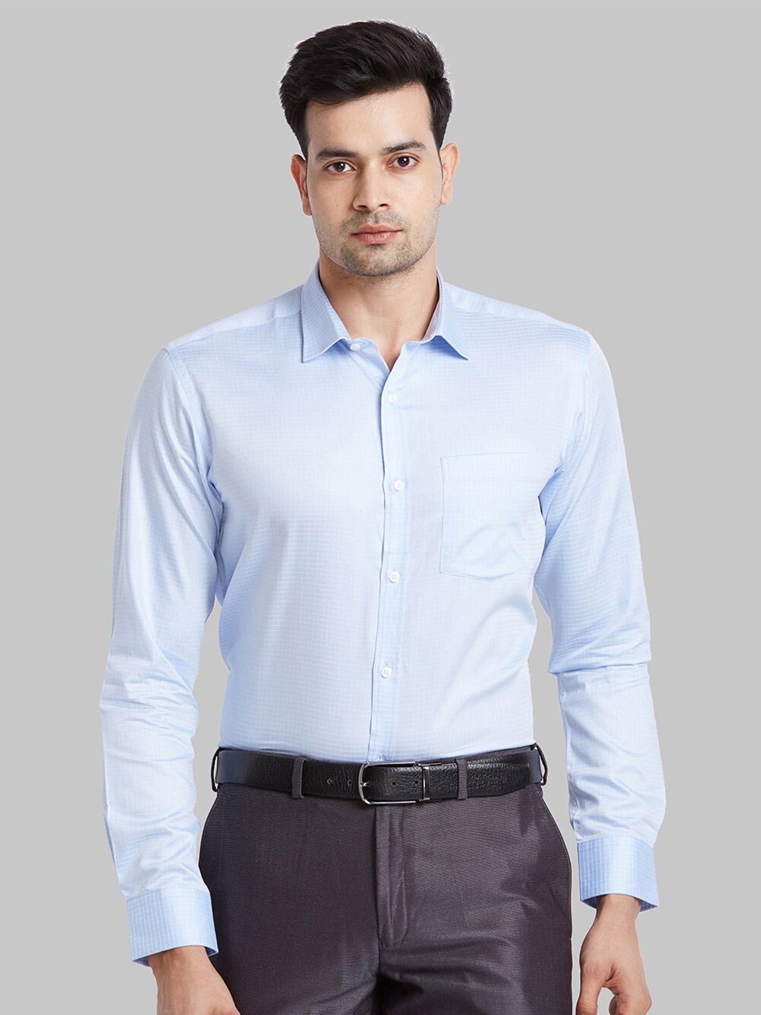 

Park Avenue Spread Collar Cotton Formal Shirt, Blue