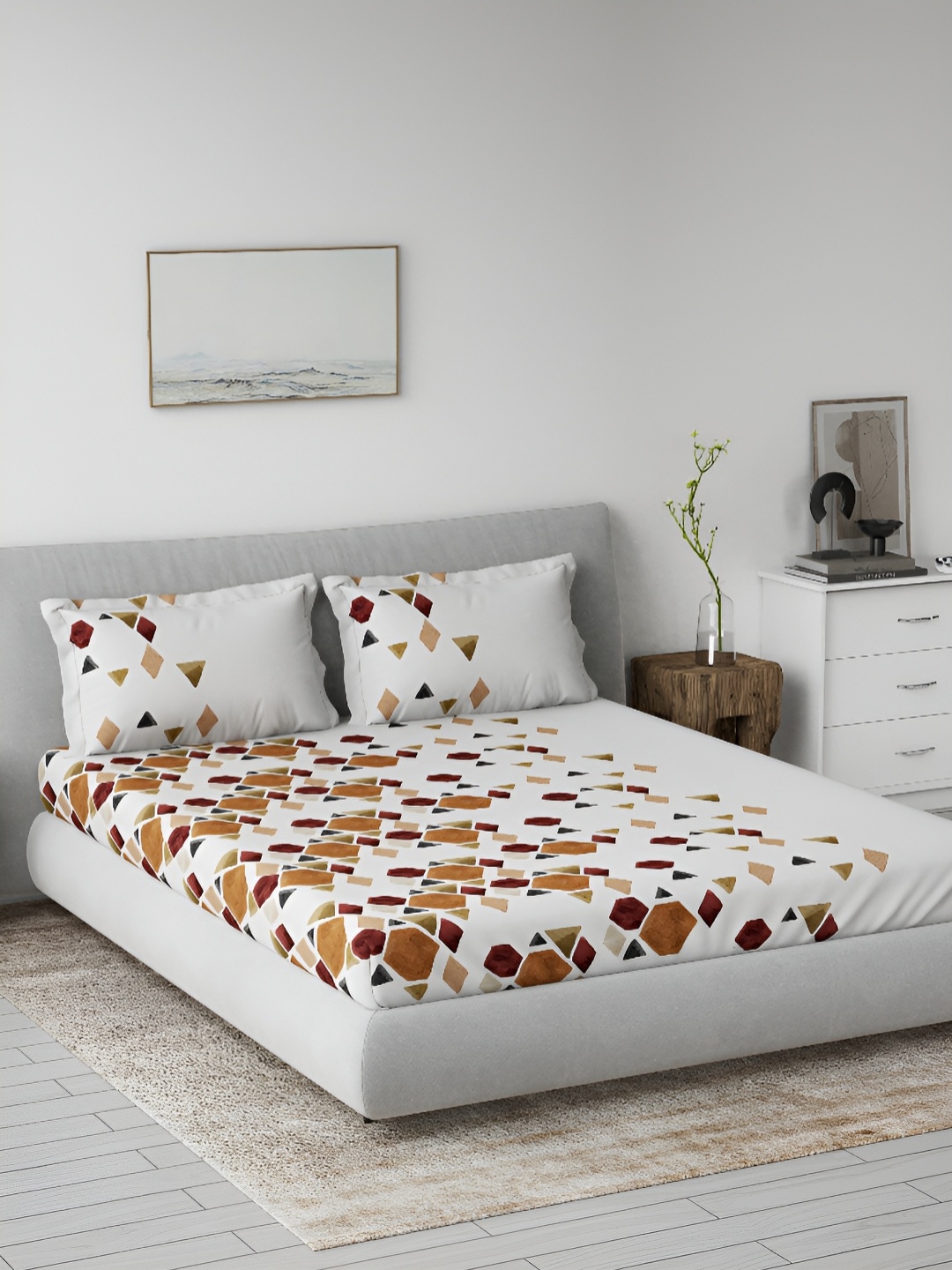 

DDecor Brown & White Geometric 144 TC King Bedsheet with 2 Pillow Covers