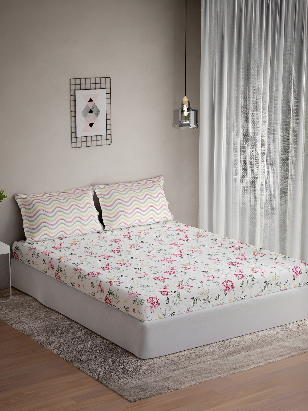 

DDecor White & Pink Floral 144 TC Queen Bedsheet with 2 Pillow Covers