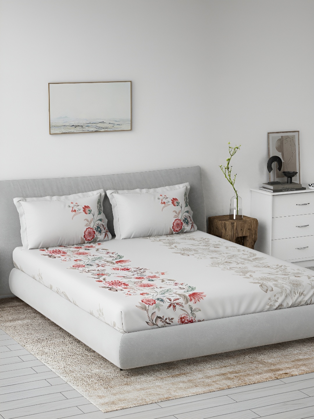 

DDecor Red & White Floral 144 TC King Bedsheet with 2 Pillow Covers