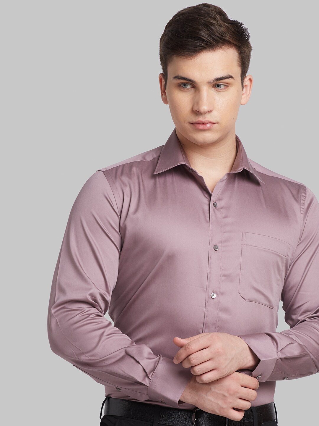 

Raymond Spread Collar Formal Shirt, Violet