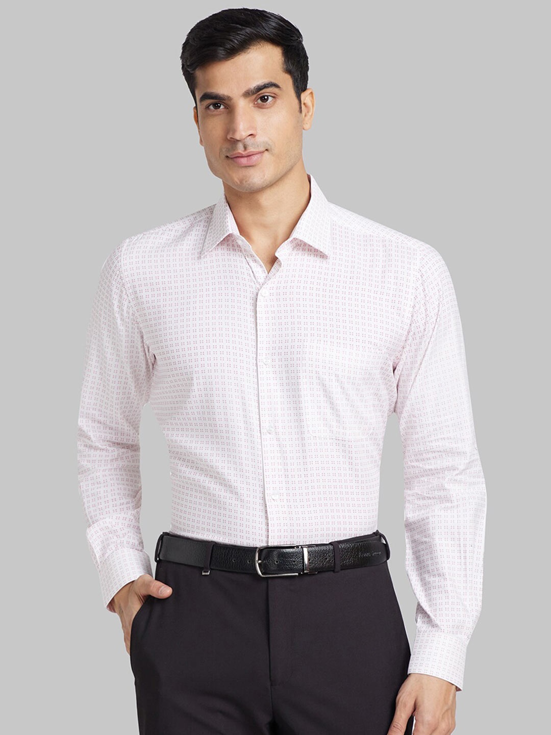 

Raymond Spread Collar Long Sleeves Geometric Printed Contemporary-Fit Cotton Formal Shirt, Red