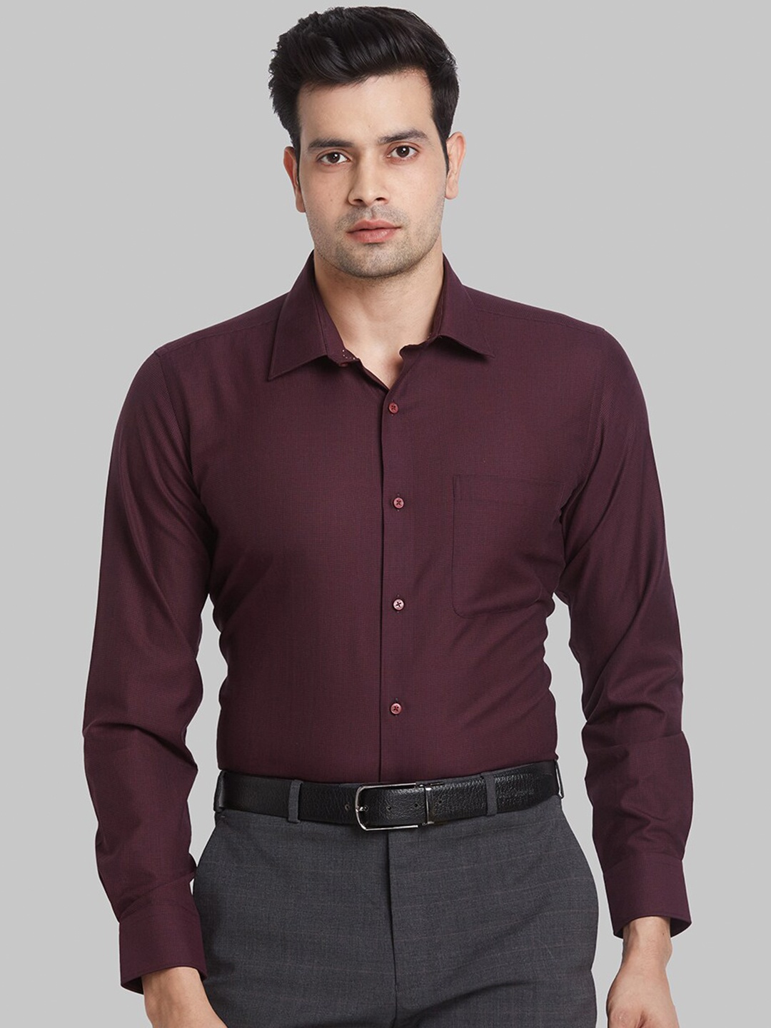 

Raymond Spread Collar Long Sleeves Self-Design Contemporary-Fit Cotton Formal Shirt, Red