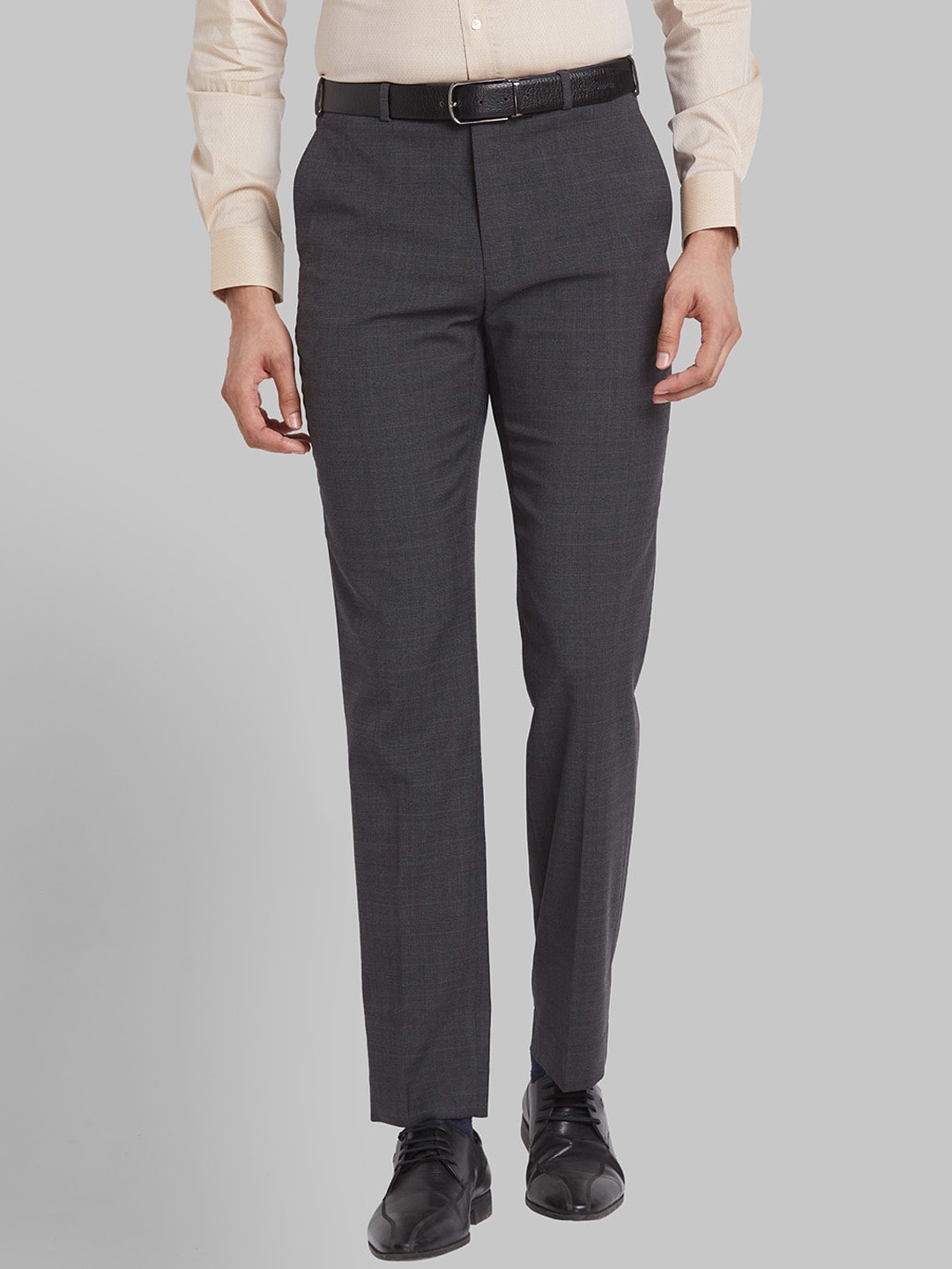 

Raymond Checked Contemporary-Fit Formal Trousers, Black
