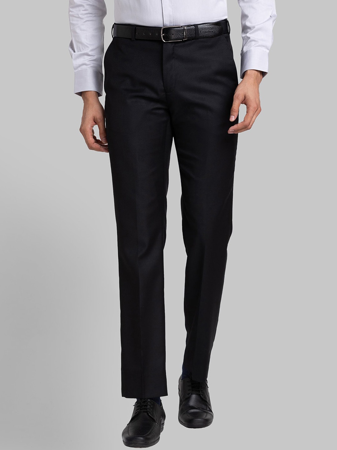

Raymond Mid-Rise Contemporary-Fit Formal Trouser, Black