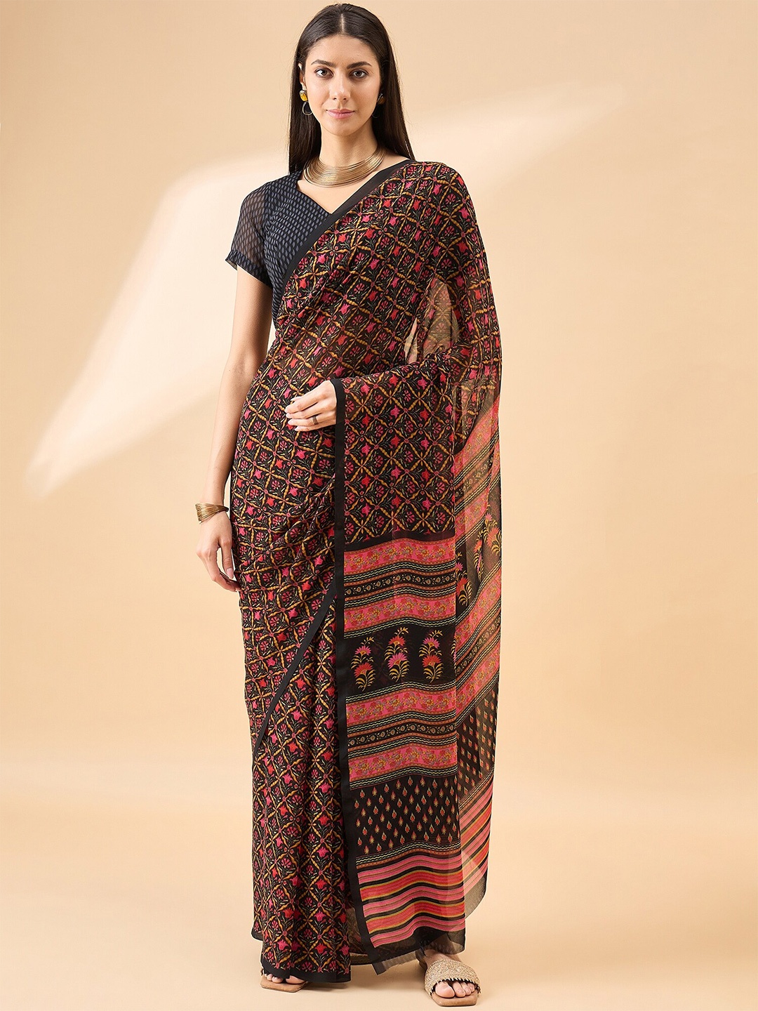 

Anouk Floral Pure Georgette Saree, Black