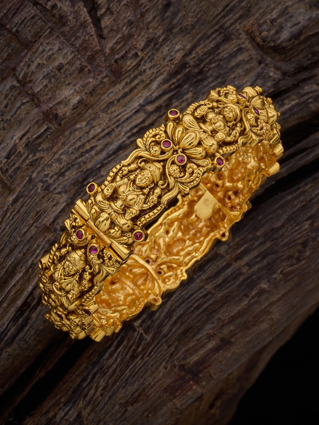 

Kushal's Fashion Jewellery Gold-Plated Antique Stone Studded Bangle