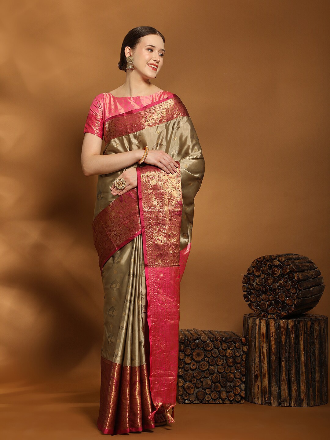 

MARGI DESIGNERS Woven Design Zari Silk Cotton Maheshwari Saree, Beige